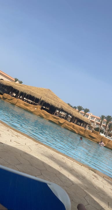 Pool Pyramisa Beach Resort Sahl Hasheesh