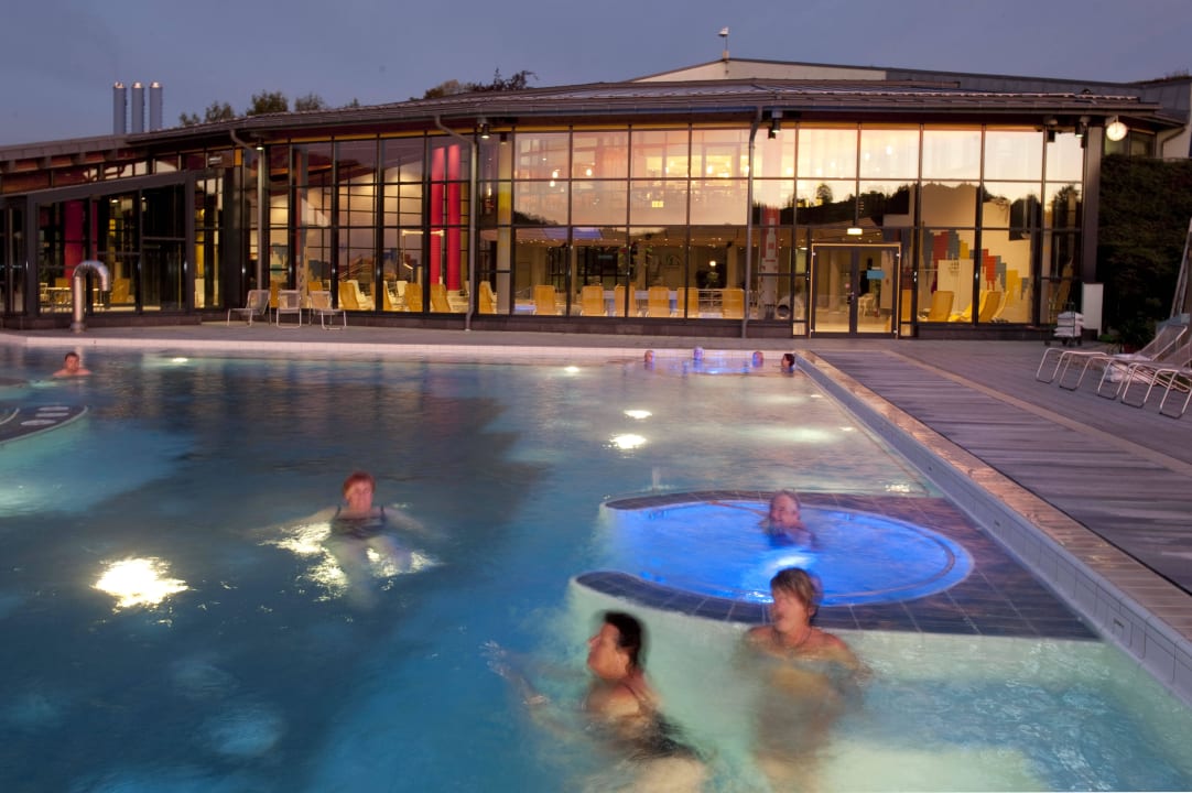 Gesundheitsbad ATINON in 300 m Entfernung Kurhotel Bad Schlema