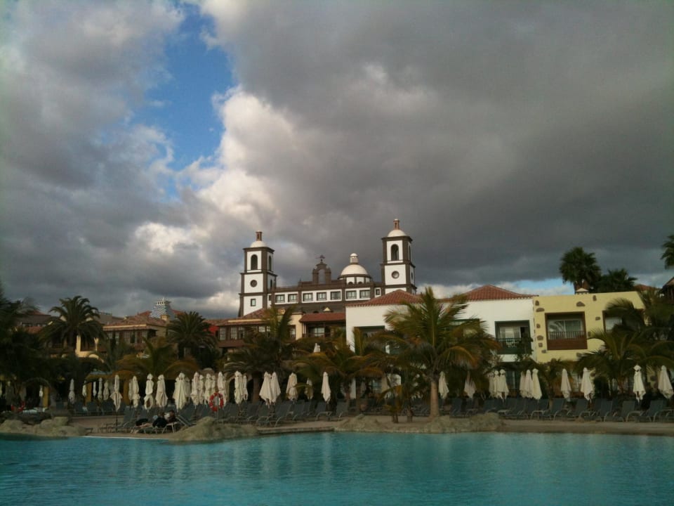 Hotelanlage als spanisches Dorf Lopesan Villa del Conde Resort & Thalasso