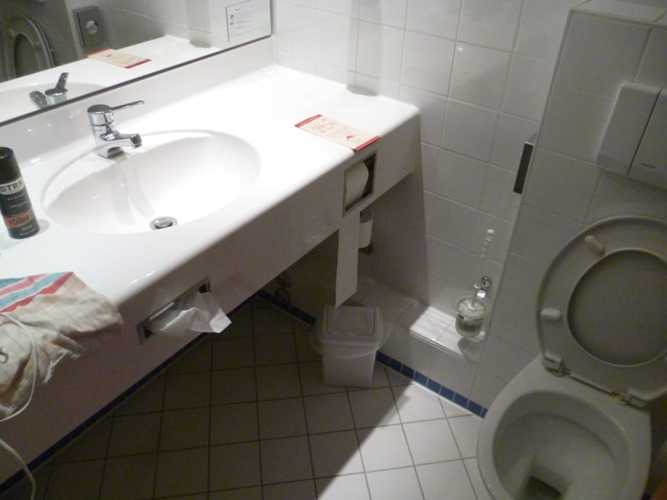 Łazienka H&S Hotel Belmondo Leipzig Airport