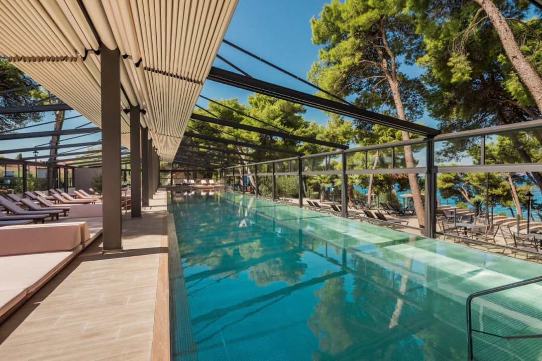 Pool Waterman Svpetrvs  Resort