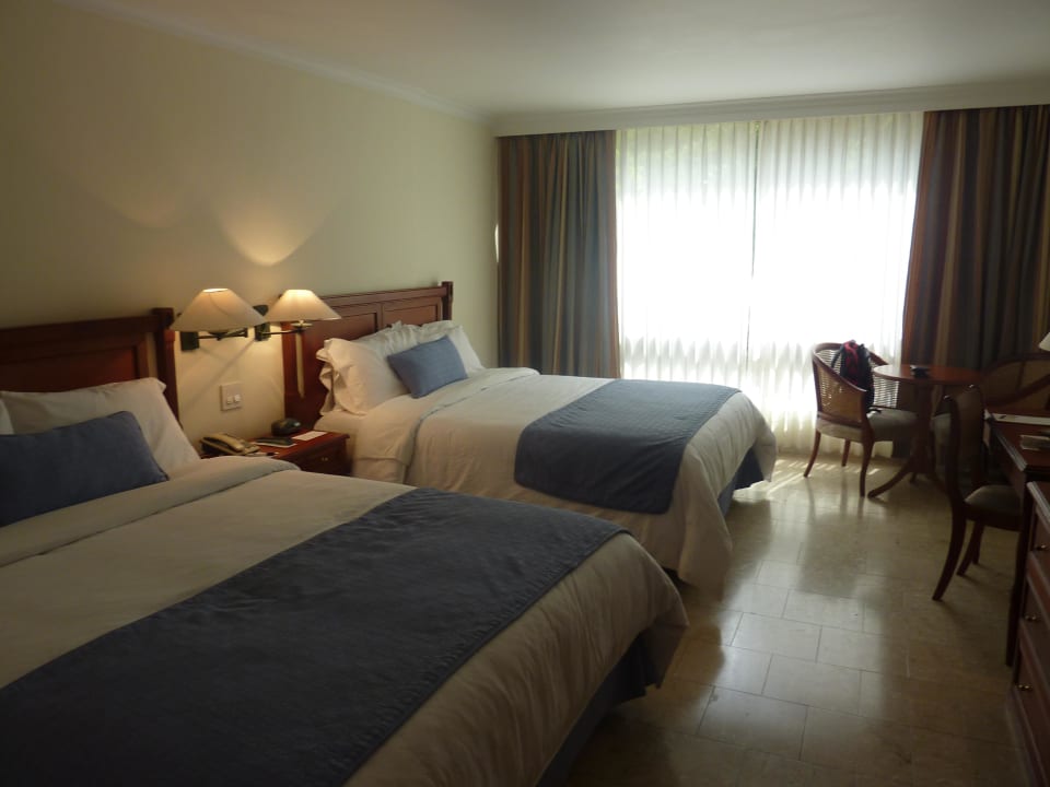 Superior Room mit 2 Queensize Betten Hotel Caribe by Faranda