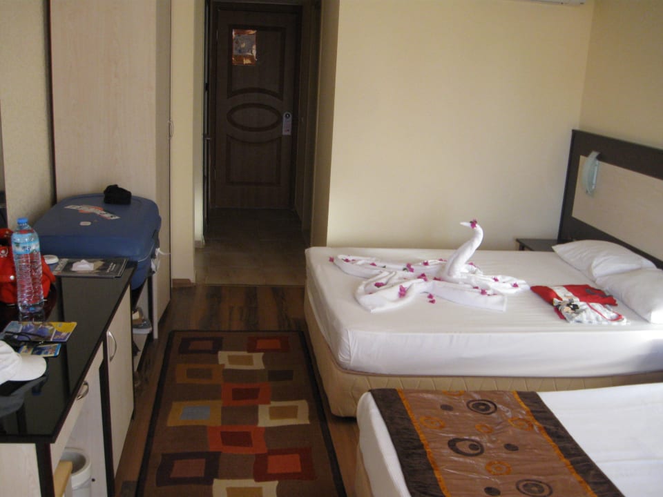 Geräumiges Zimmer Oz Hotels Incekum Beach