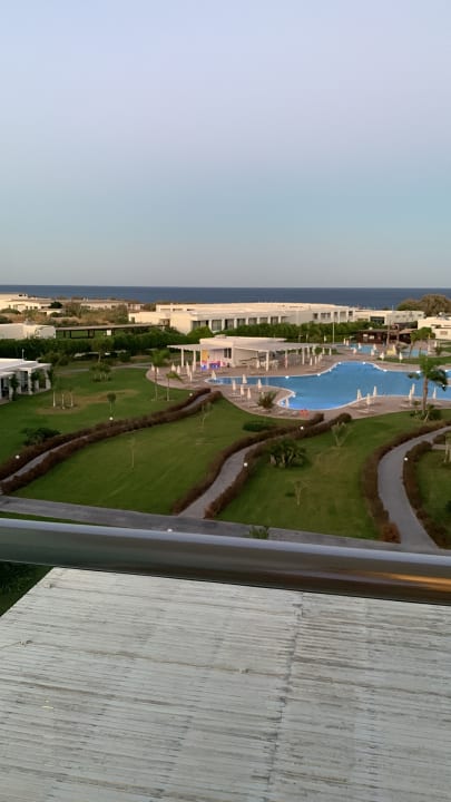 Gartenanlage Asterias Beach Resort