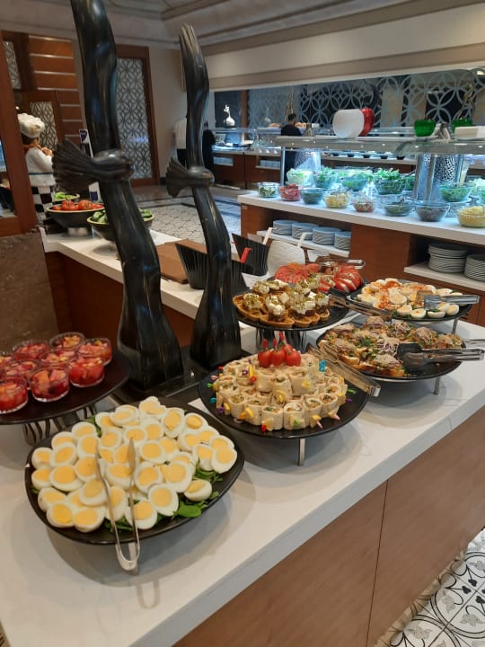 Gastro Royal Holiday Palace