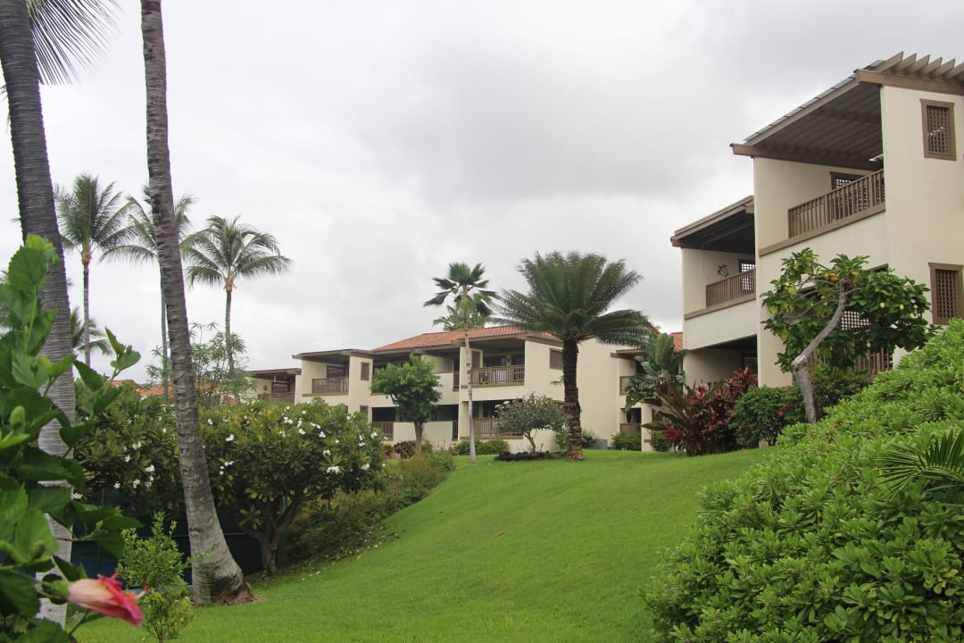 Außenansicht Hotel Kona Coast Resort