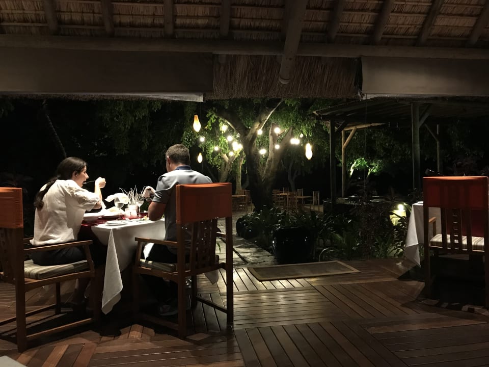 Gastro Sands Suites Resort & Spa