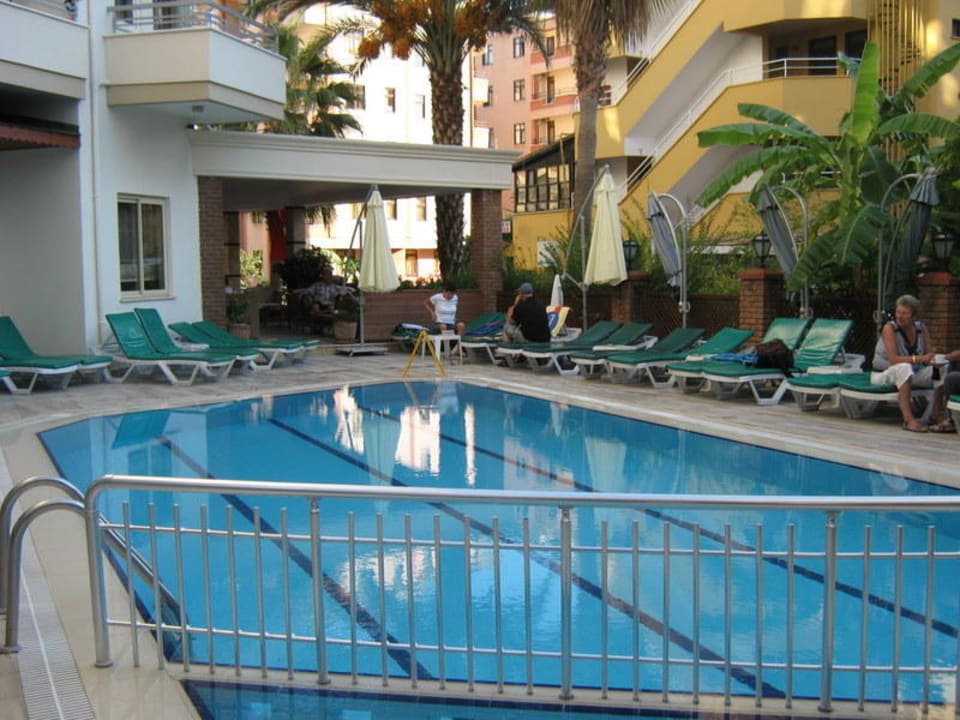 Hotel und Umgebung Remi Hotel