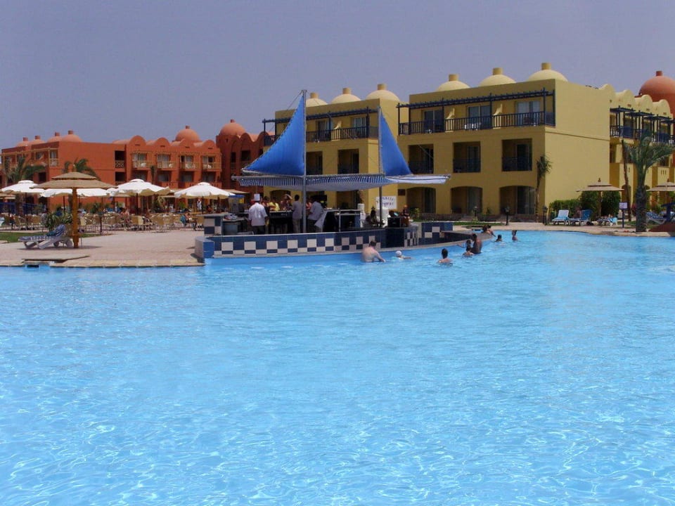 Pool Titanic Beach Spa & Aqua Park