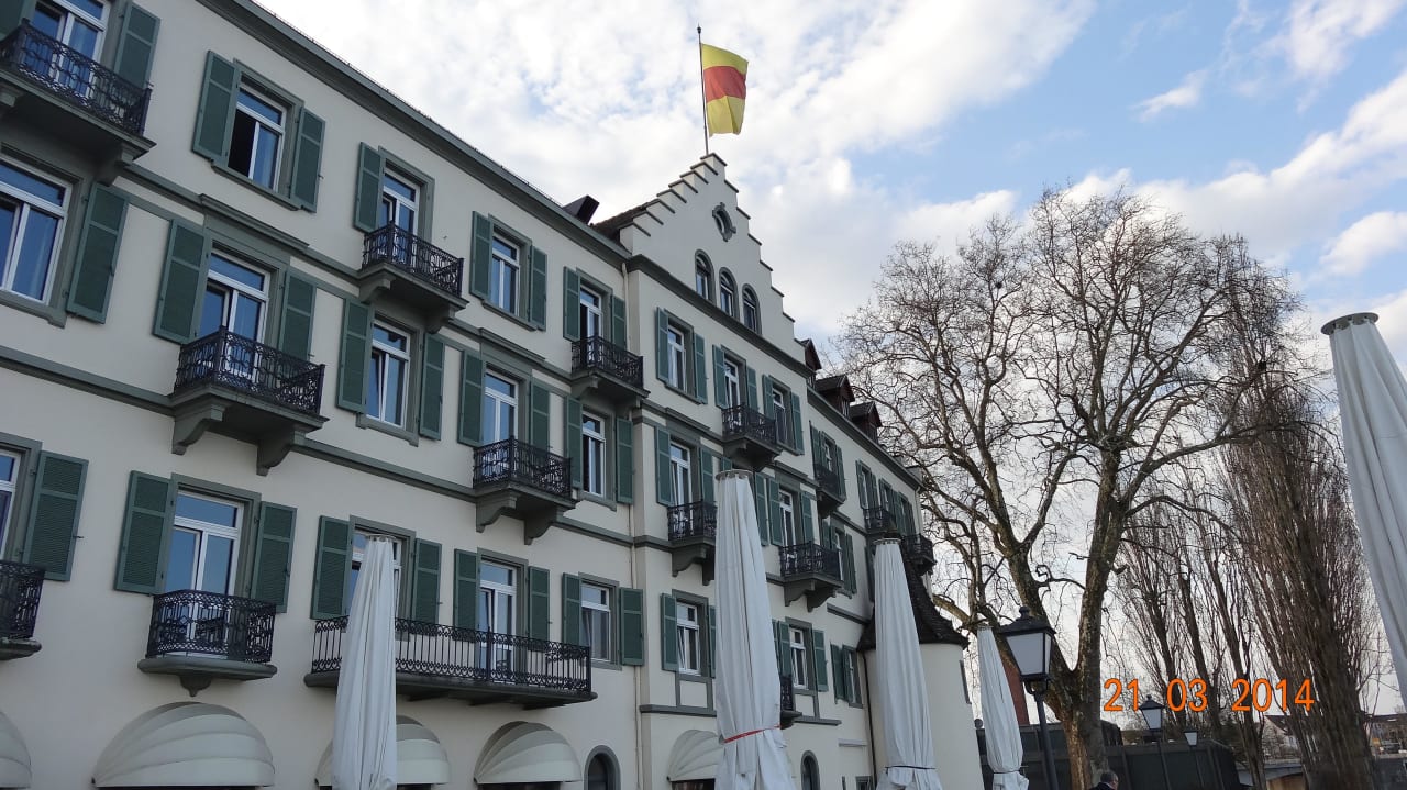 Seefassade Steigenberger Inselhotel