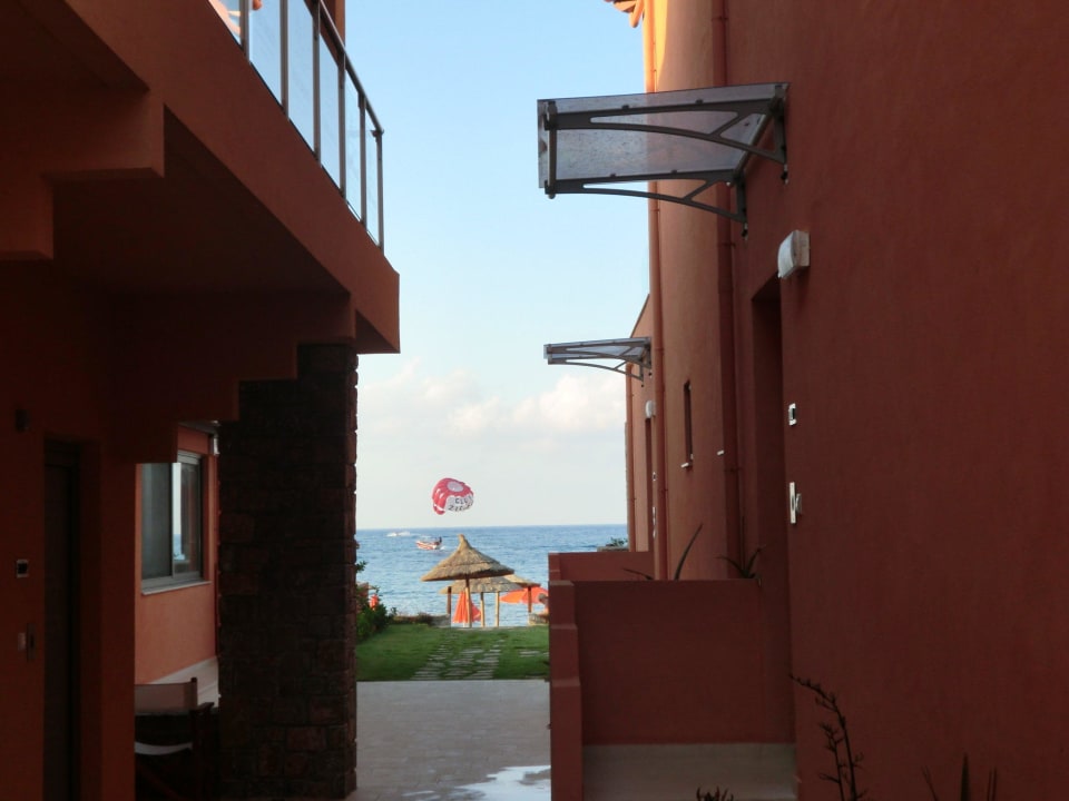 Blick vom Pool High Beach Resort