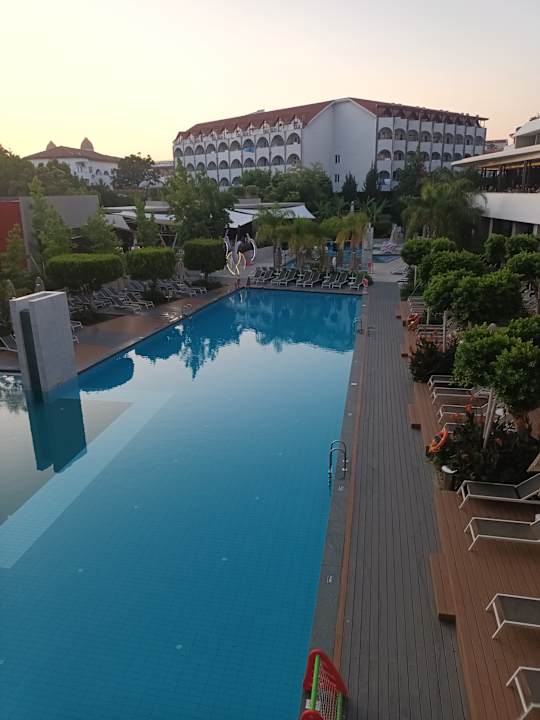 Pool The Sense Deluxe Hotel