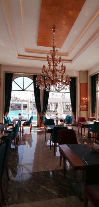 Gastro J'adore Deluxe Hotel & Spa