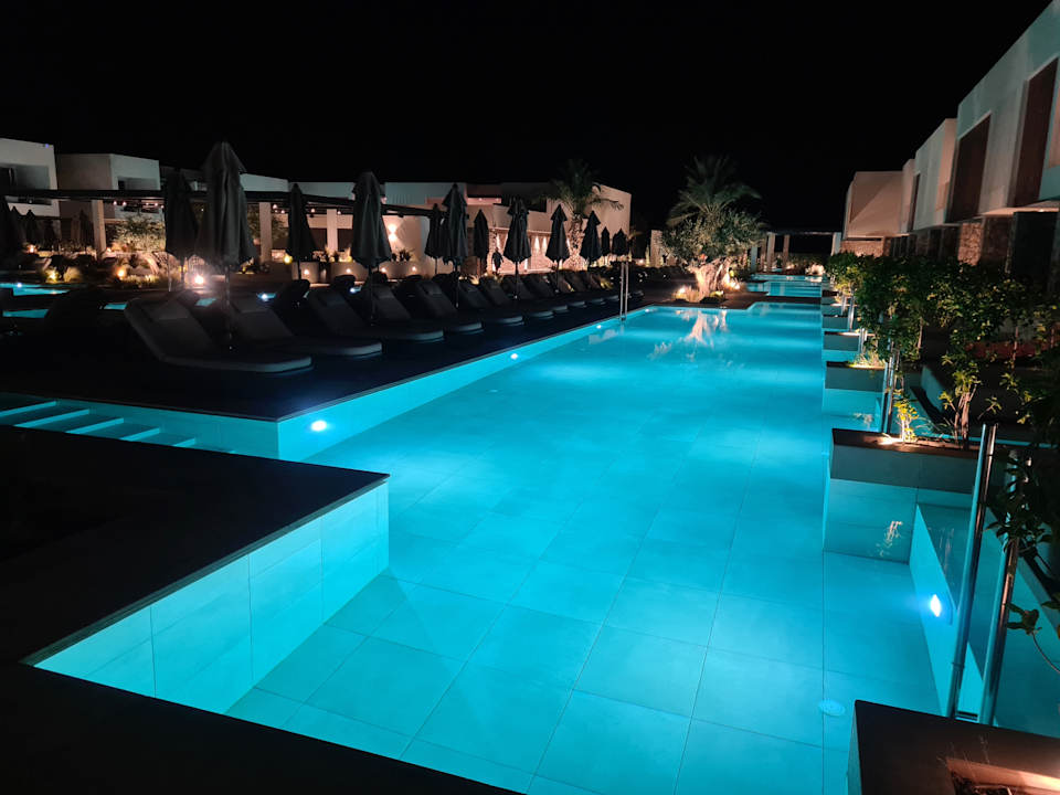 Pool Mosay All Suite Hotel