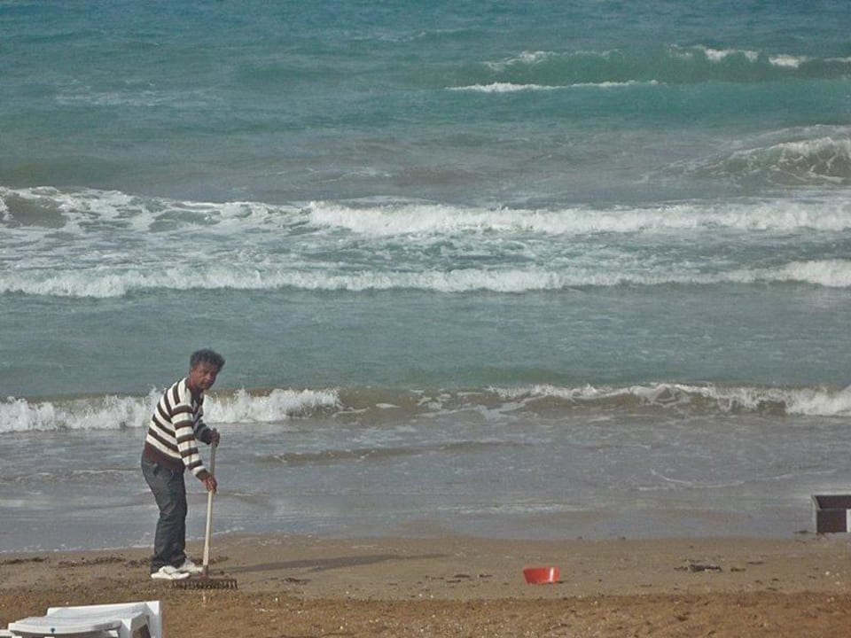 Strandwächter bei der Arbeit Hotel Sirma