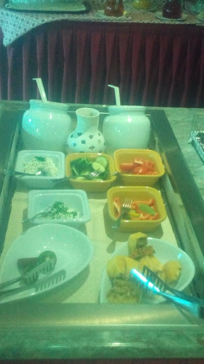 Abendliches Salatbuffet Bergidyll & Hotel Trofana