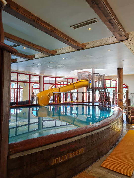 Pool Kinderhotel Waldhof