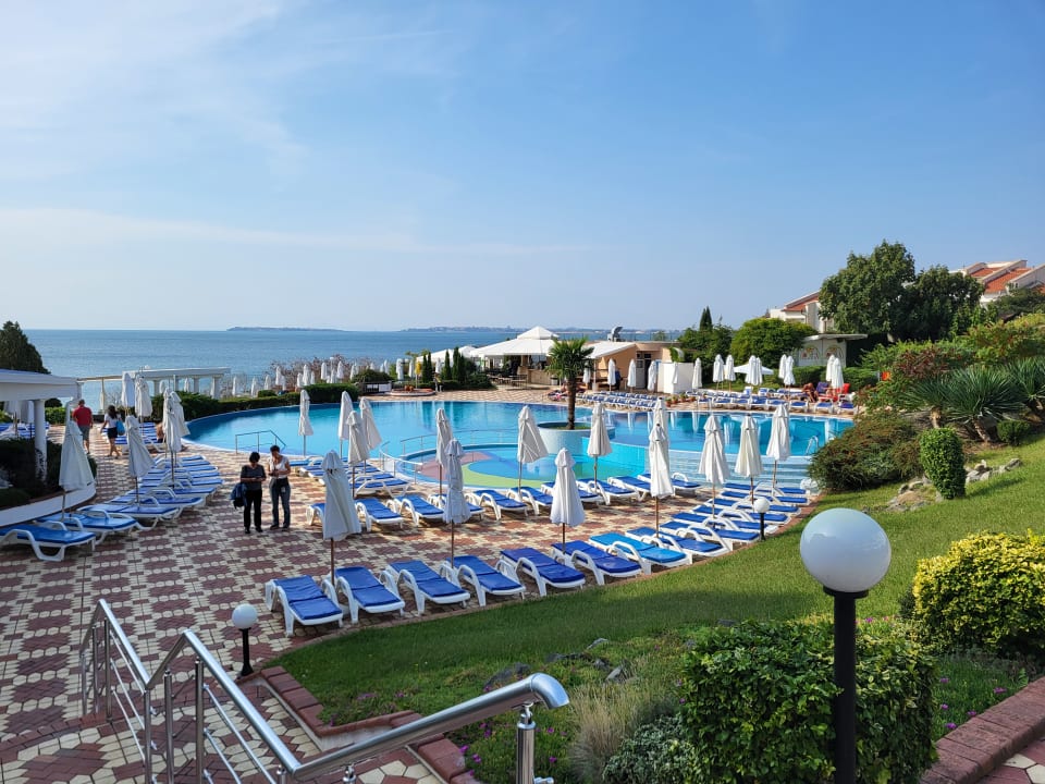 Gartenanlage Hotel Sineva Beach