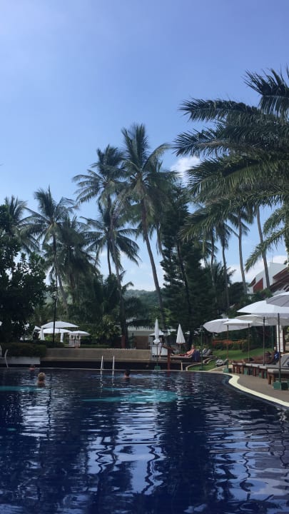 Pool Best Western Phuket Ocean Resort