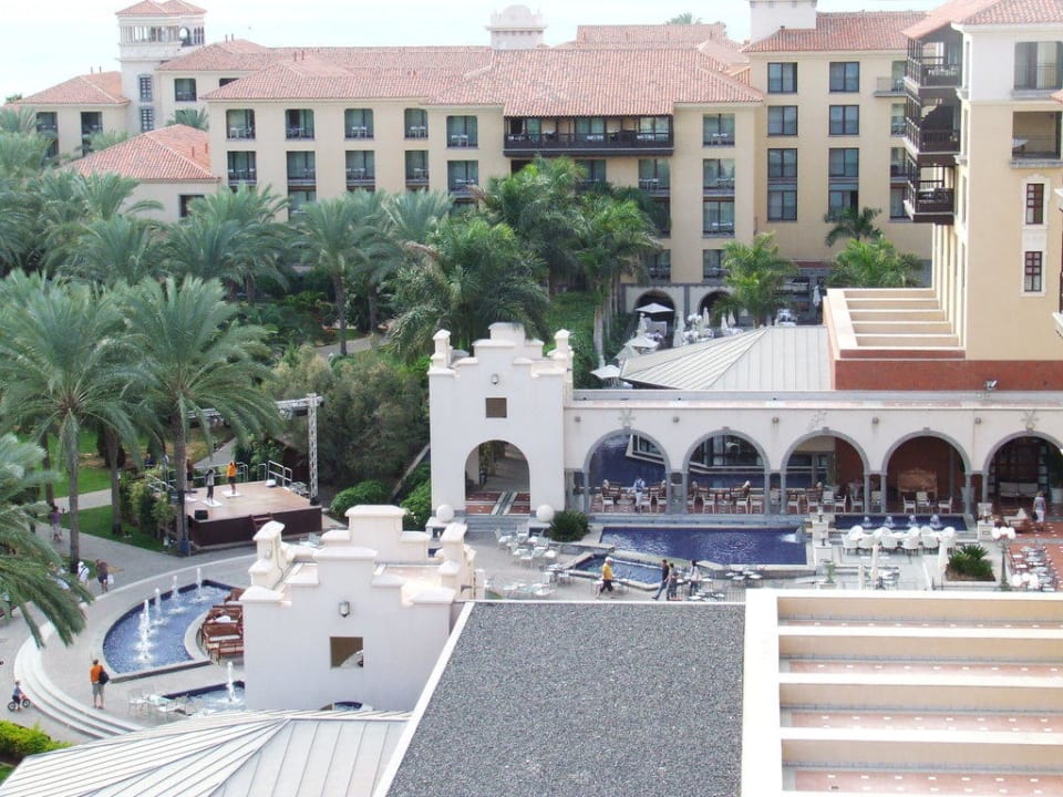 Blick über den Innenhof Lopesan Costa Meloneras, Resort & Spa
