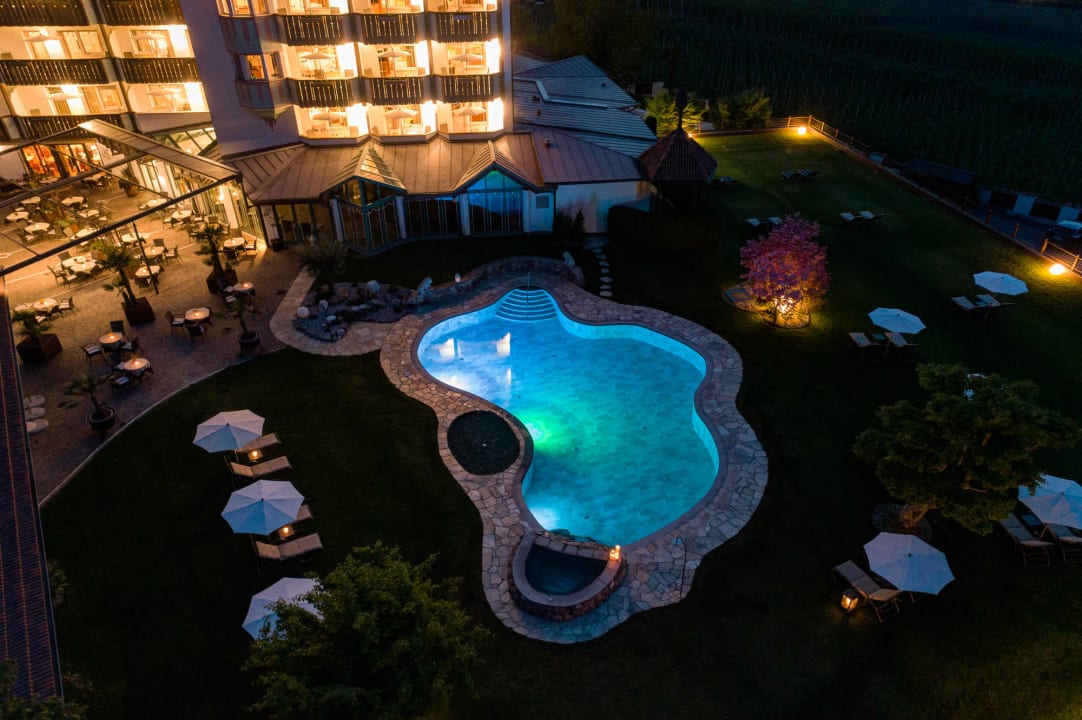 Pool Hotel Burggräflerhof