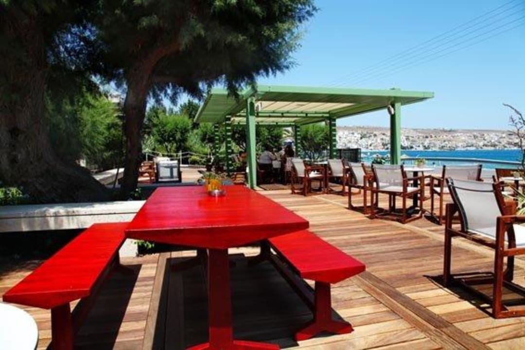 Cafe Nereids Apartments