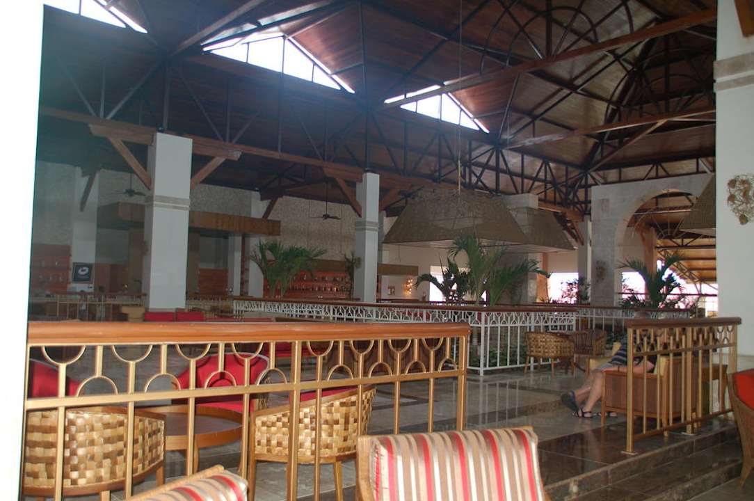 Sitzmöglichkeiten im Bar-/Lobbybereich Grand Palladium Imbassai Resort & Spa