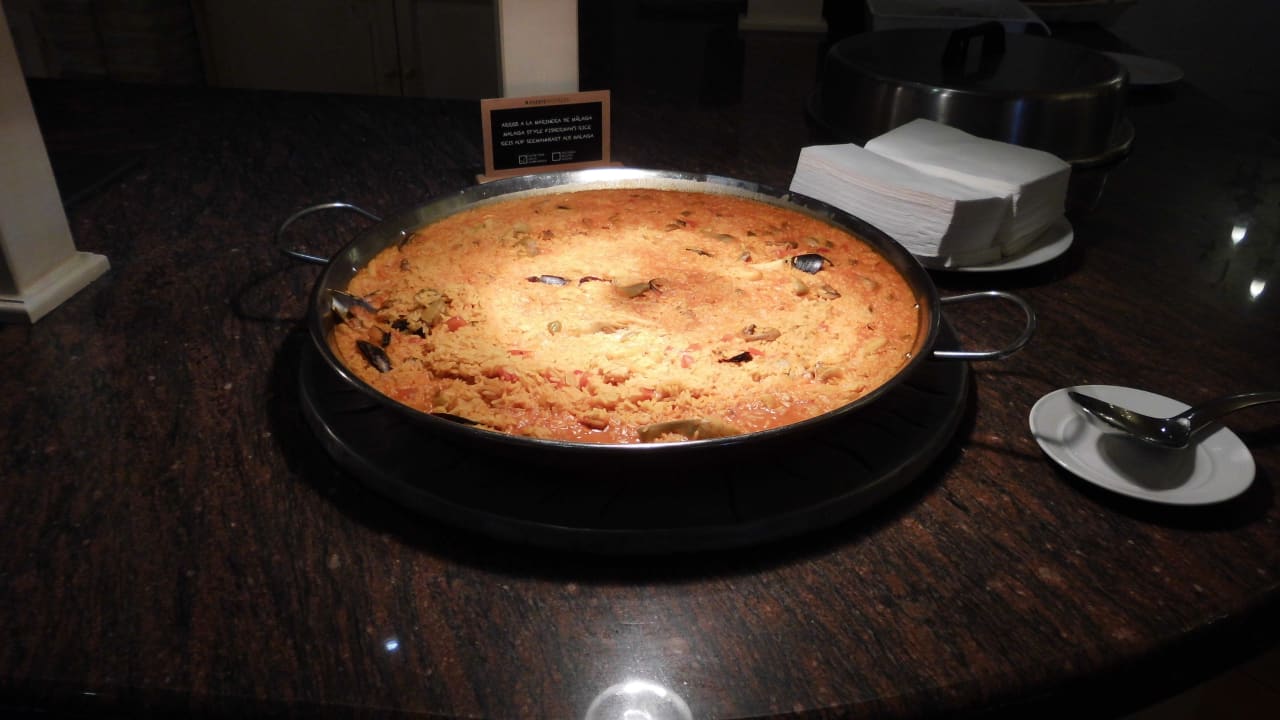 Jeden Tag eine andere Paella Fuerte Conil-Resort