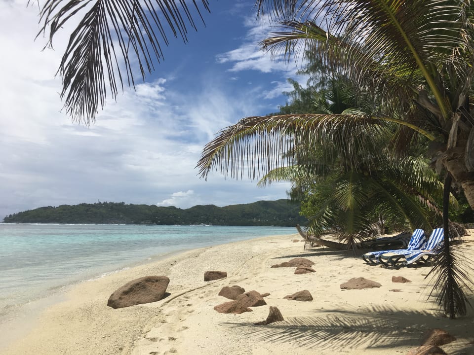 Strand Hotel New Emerald Cove