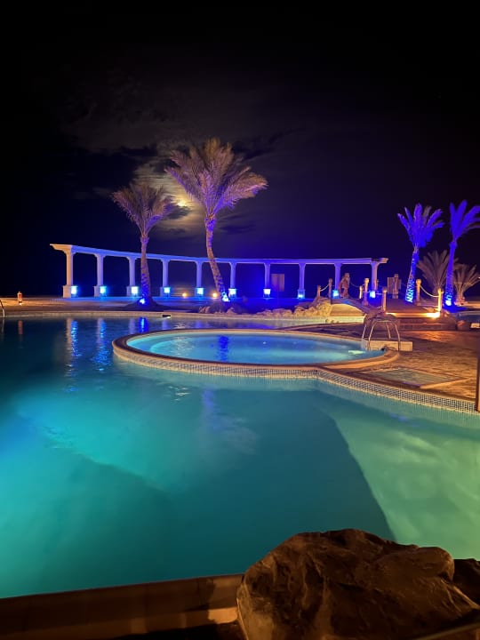 Außenansicht Three Corners Equinox Beach Resort