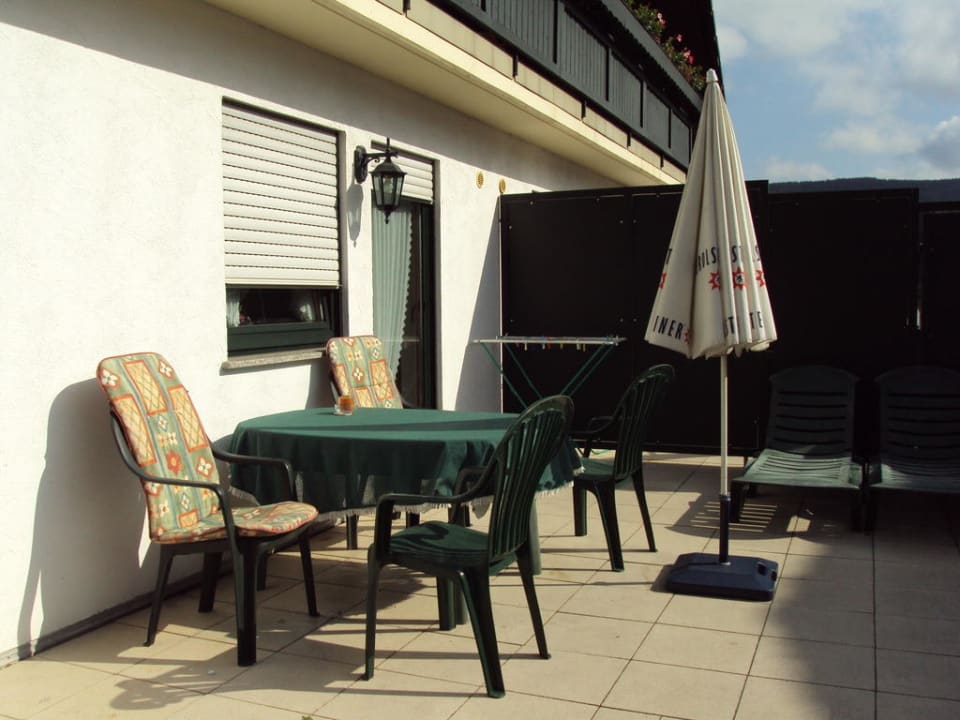 Terrasse Gasthof Zur Römervilla