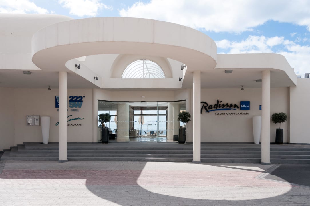 Eingang Strassenseite Radisson Blu Resort Gran Canaria
