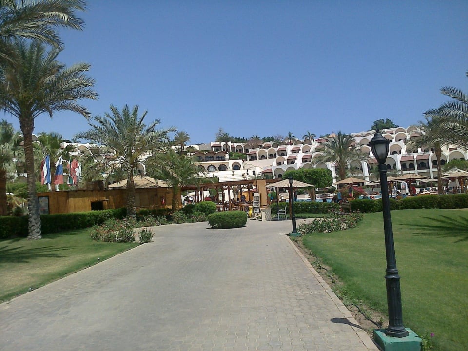 Вид на отель Mövenpick Resort Sharm el Sheikh