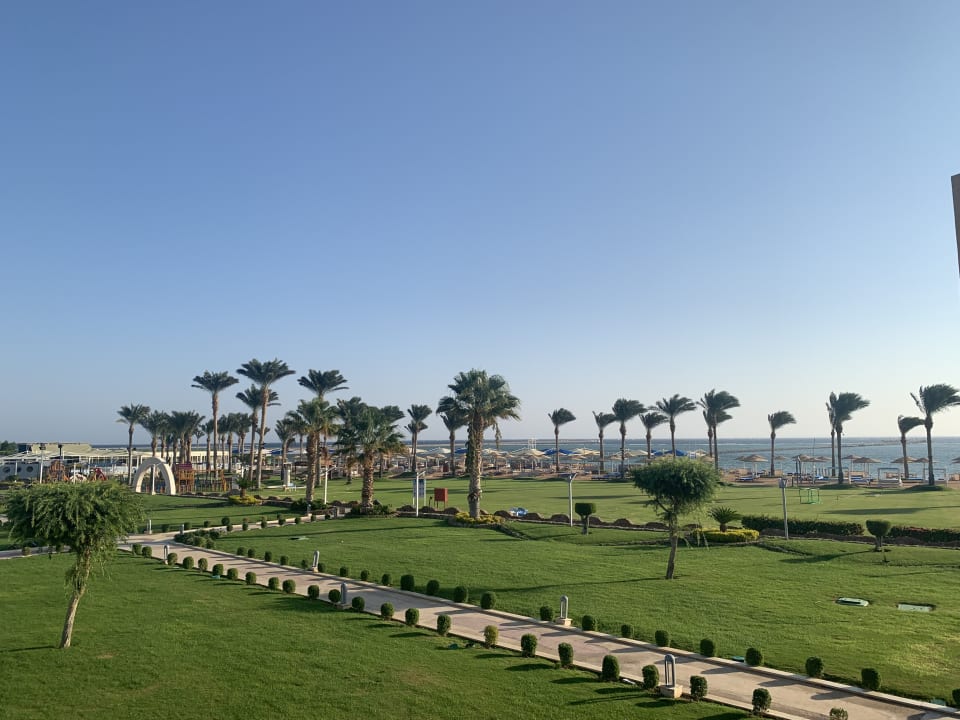 Gartenanlage Pickalbatros Royal Moderna Resort-Sharm El Sheikh