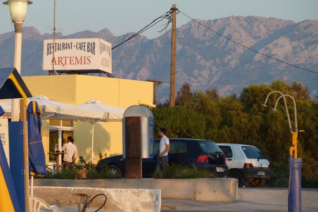 Beach-Mountain View Hotel Esperia