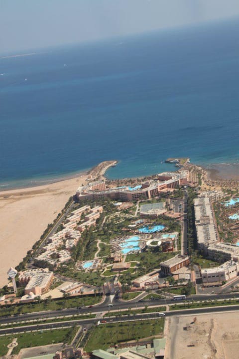 Hotel vom Flugzeug  Beach Albatros Resort