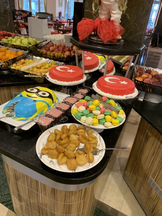 Gastro Alba Queen Hotel