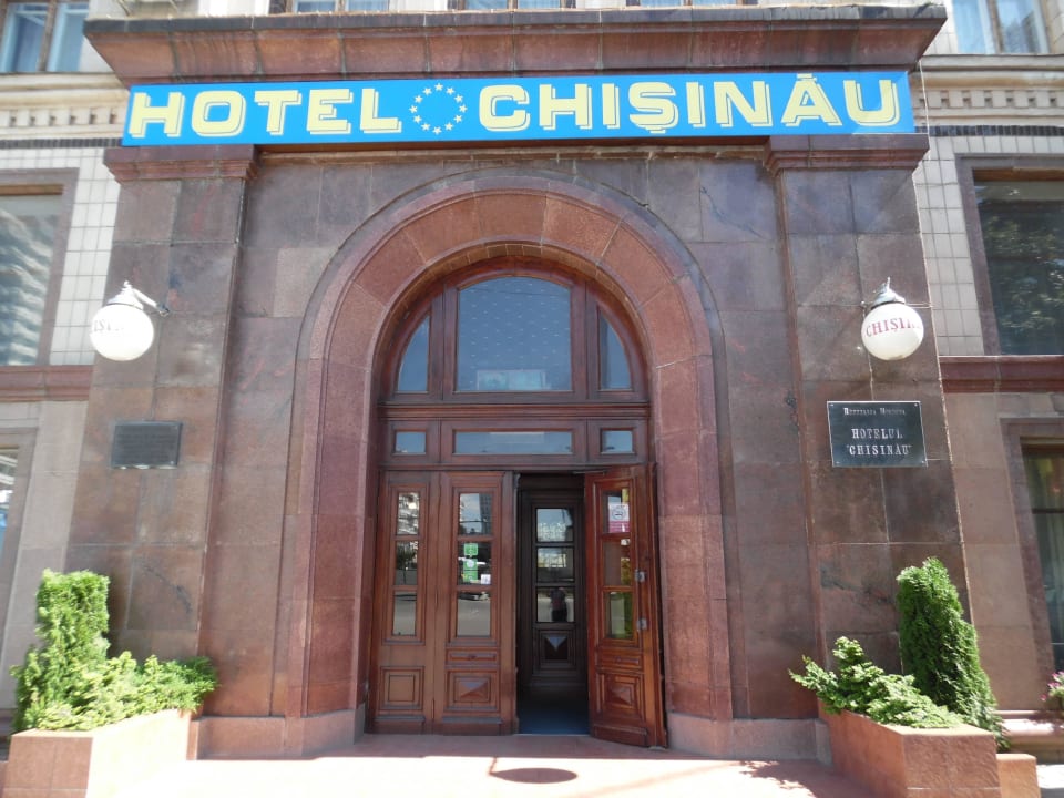 Hotel Chisinau - Haupteingang Hotel Chisinau