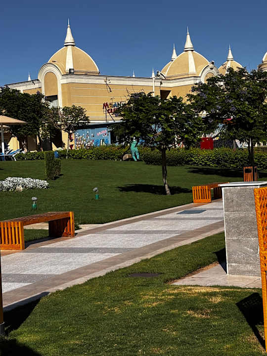 Gartenanlage Titanic Royal