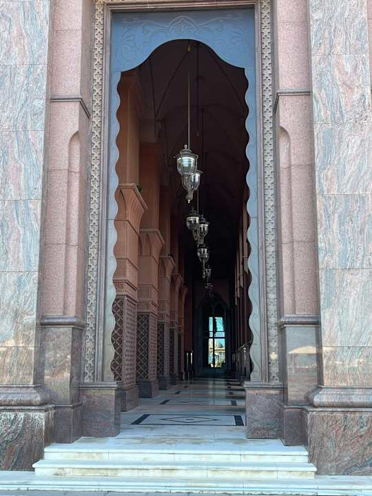 Außenansicht Emirates Palace Mandarin Oriental