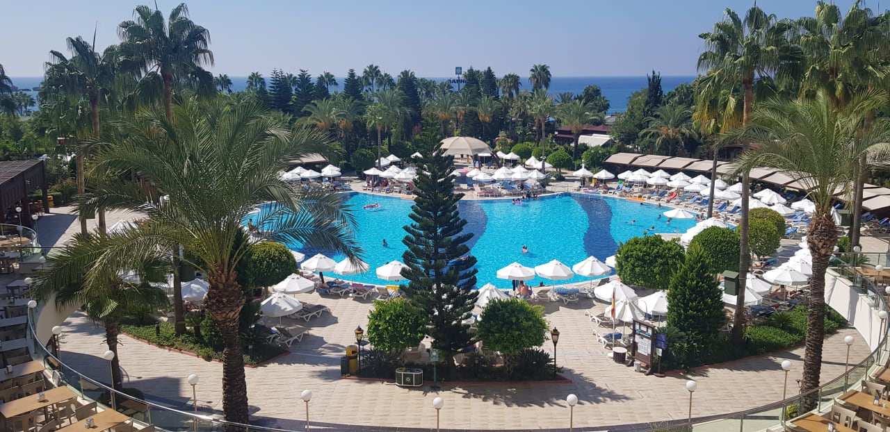 Pool Saphir Resort & Spa