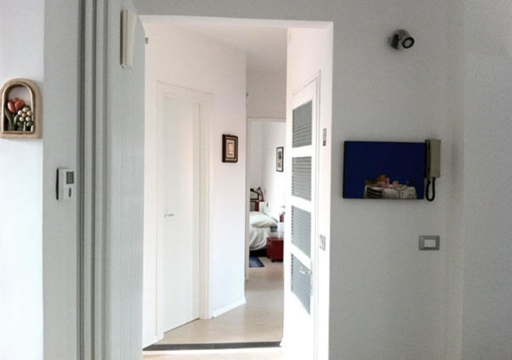 Ingresso Affittacamere Attenti al Gatto