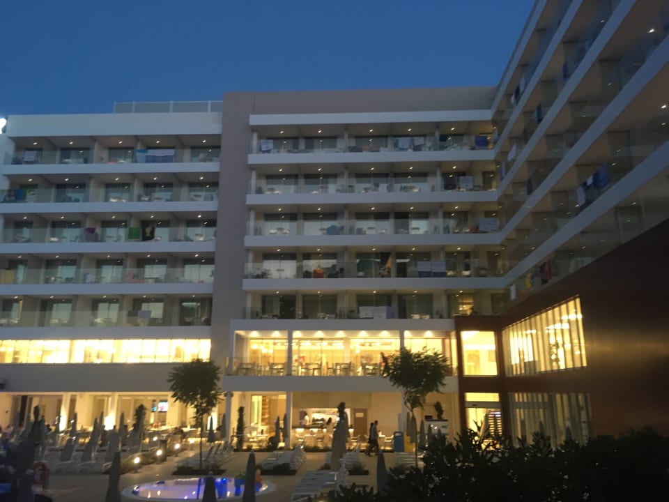 Außenansicht Hipotels Bahía Cala Millor