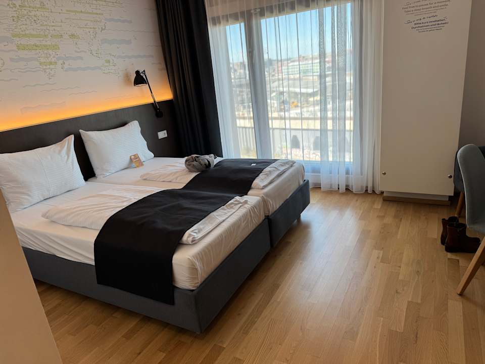 Zimmer JUFA Hotel Hamburg HafenCity