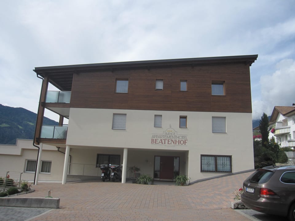 Haupthaus + Eingang Residence Beatenhof