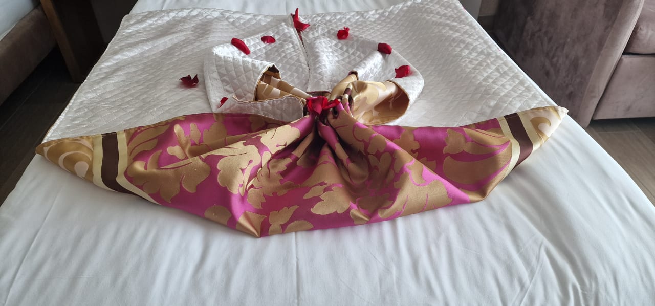 Zimmer Granada Luxury Okurcalar