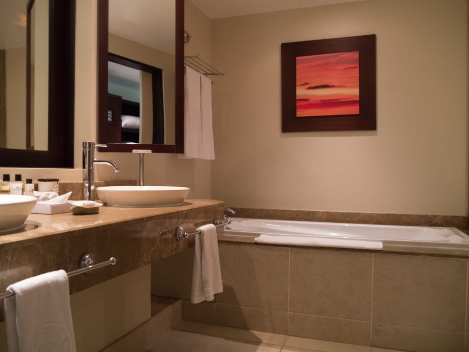 Zimmer Victoria Beachcomber Resort & Spa