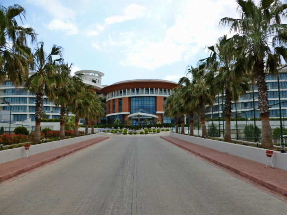 Entrée vers l'hôtel Hotel Baia Lara