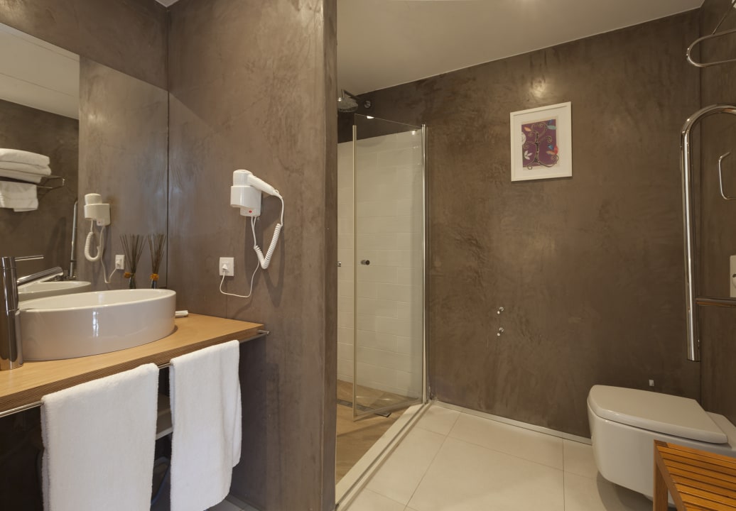 Zimmer Molí del Mig by URH