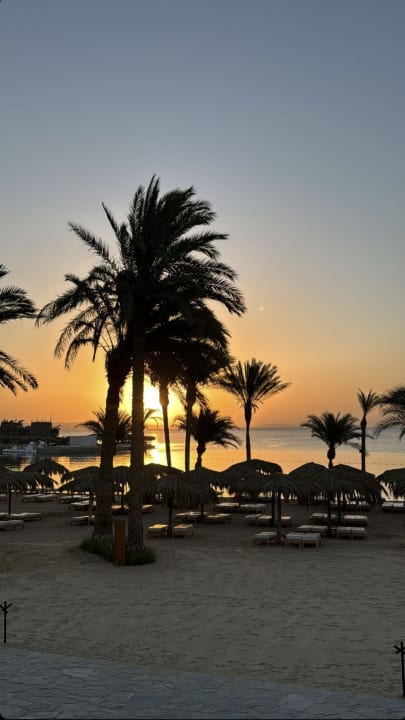 Strand Serry Beach Resort